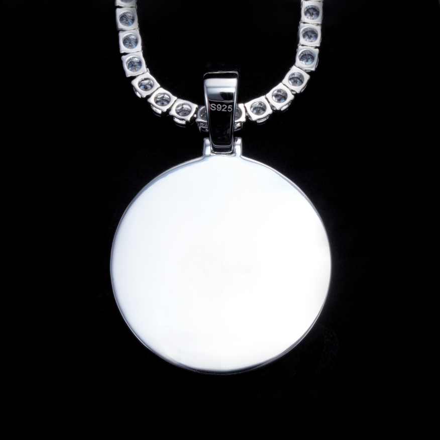 925S & VVS Moissanite 3D Circle Custom Picture Pendant